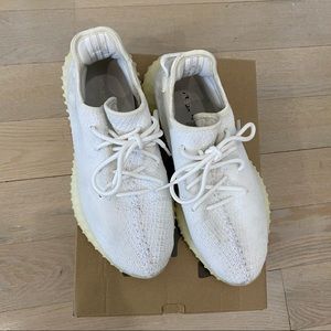Yeezy Boost 350 V2